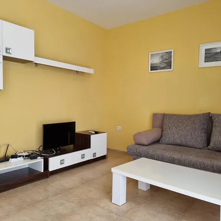 Kiara Apartament *