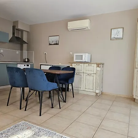 Kiara * Sf. Constantin și Elena