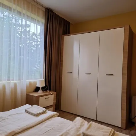 Kiara Apartman