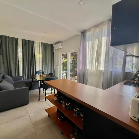 Kiara Apartment *