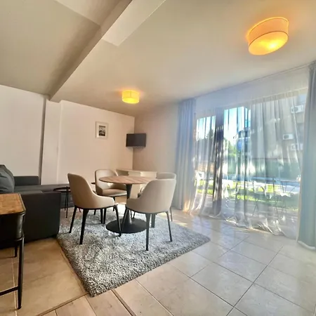 Kiara * Св. Св. Константин и Елена