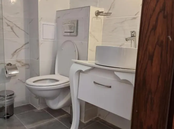 Kiara Saints Constantine and Helena