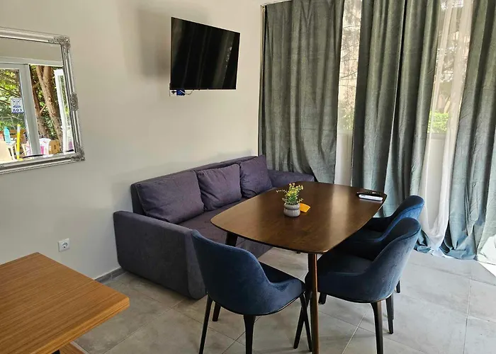 Kiara * Sf. Constantin și Elena