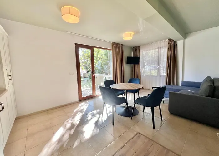 Kiara * Szent Konstantin és Elena